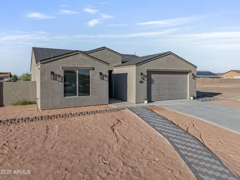 8582 W Troy Dr, Arizona City, AZ 85123