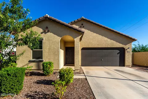2979 E Houston Dr, San Tan Valley, AZ 85143