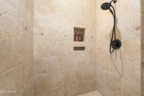 Bath - 6444 E Quail Hideaway Ln, Apache Junction, AZ 85119 photo 6 of 8