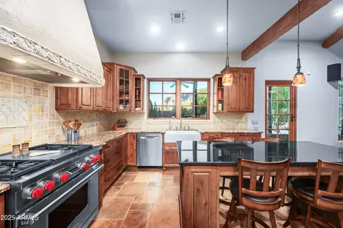 Kitchen - 6444 E Quail Hideaway Ln, Apache Junction, AZ 85119 photo 3 of 7