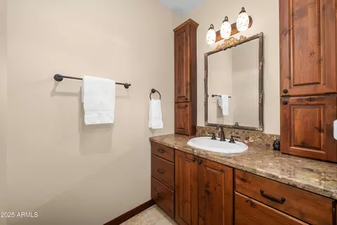 Bath - 6444 E Quail Hideaway Ln, Apache Junction, AZ 85119 photo 2 of 8