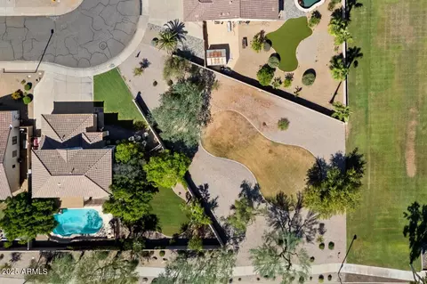 View/Area - 233 W Leah Ave, Gilbert, AZ 85233 photo 1 of 2