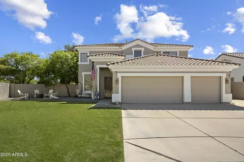 233 W Leah Ave, Gilbert, AZ 85233