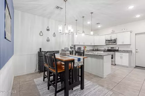 Dining - 7820 E Baseline Rd #103, Mesa, AZ 85209 photo 2 of 4