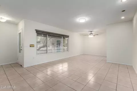 344 E Aepli Dr, Tempe, AZ 85282 photo 9