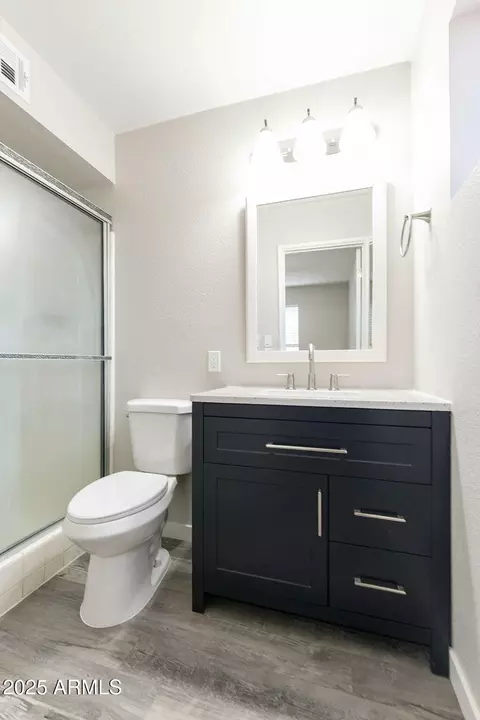 Bath - 1346 S Main Dr, Apache Junction, AZ 85120 photo 1 of 2