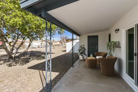 Exterior - 1346 S Main Dr, Apache Junction, AZ 85120 photo 3 of 8