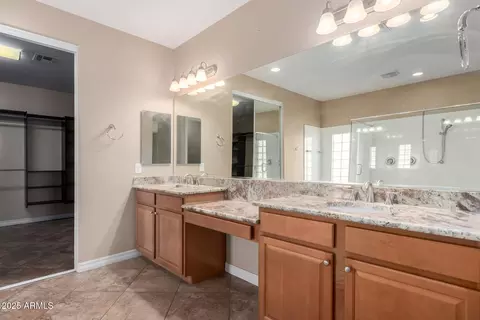 Bath - 2585 E Carob Dr, Gilbert, AZ 85298 photo 1 of 6