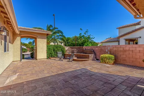 Exterior - 2585 E Carob Dr, Gilbert, AZ 85298 photo 5 of 23
