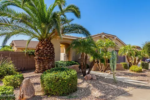Exterior - 2585 E Carob Dr, Gilbert, AZ 85298 photo 3 of 23