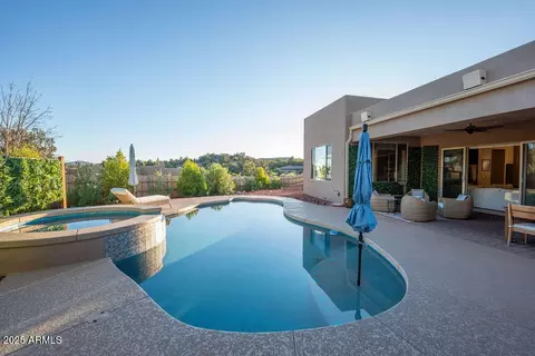 25 Via Del Arte --, Sedona, AZ 86336