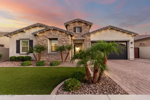 9375 W Patrick Ln, Peoria, AZ 85383