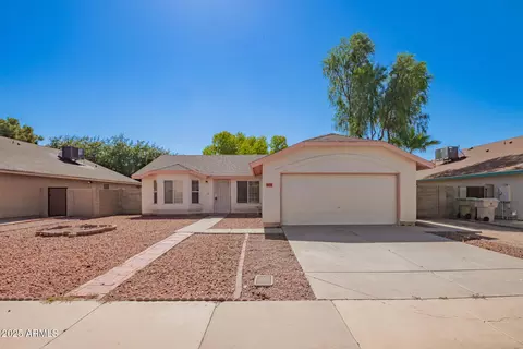 8033 W Georgia Ave, Glendale, AZ 85303