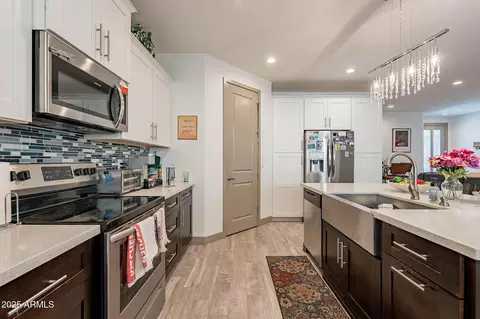 Kitchen - 2254 N Pinaleno Pass, Globe, AZ 85501 photo 5 of 5