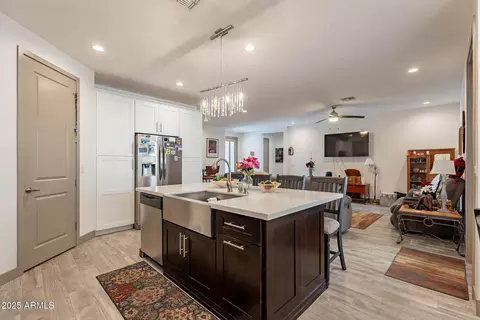 Kitchen - 2254 N Pinaleno Pass, Globe, AZ 85501 photo 4 of 5