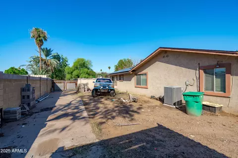 Exterior - 619 N Date St, Mesa, AZ 85201 photo 8 of 12