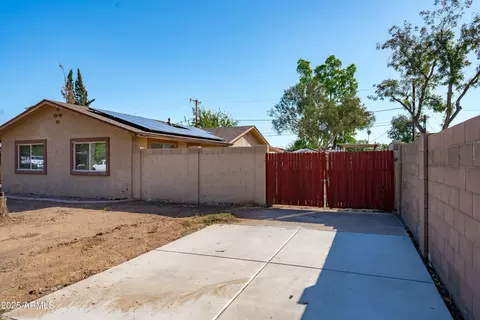 Exterior - 619 N Date St, Mesa, AZ 85201 photo 2 of 12