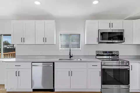 1644 N Desert View Dr N, Apache Junction, AZ 85120 photo 8