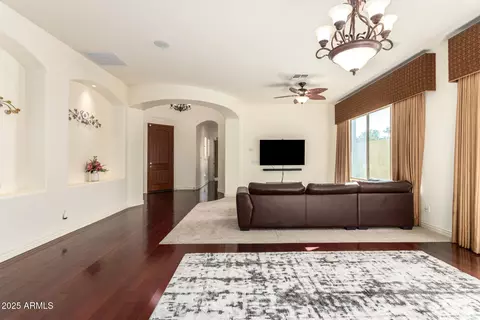 Living - 4352 E Santa Fe Ct, Gilbert, AZ 85297 photo 1 of 2