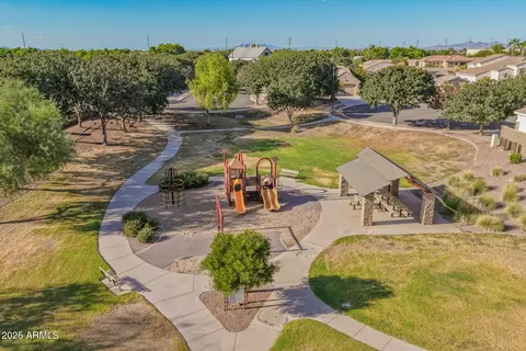 View/Area - 4352 E Santa Fe Ct, Gilbert, AZ 85297 photo 7 of 7