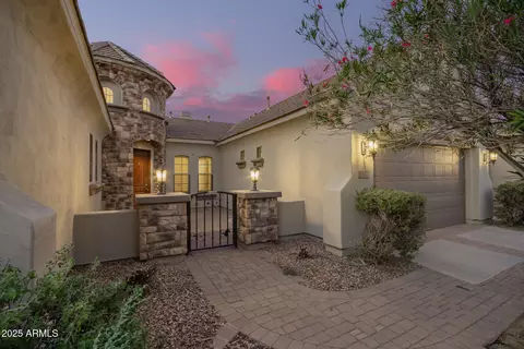 Exterior - 4352 E Santa Fe Ct, Gilbert, AZ 85297 photo 1 of 7