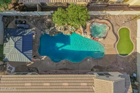Exterior - 4352 E Santa Fe Ct, Gilbert, AZ 85297 photo 5 of 7
