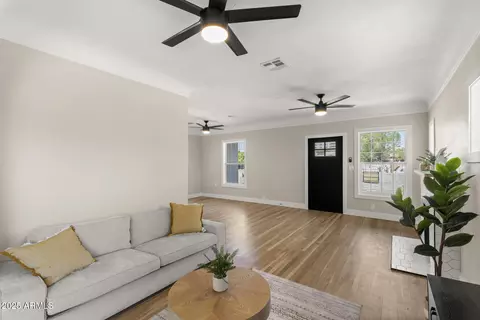 Living - 1921 E Yale St, Phoenix, AZ 85006 photo 2 of 3