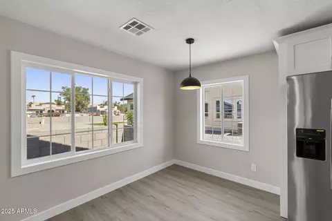 Dining - 1921 E Yale St, Phoenix, AZ 85006 photo 2 of 2