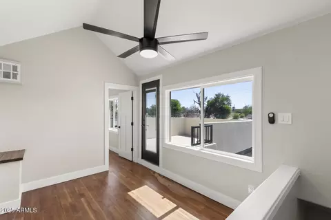 Entry Way - 1921 E Yale St, Phoenix, AZ 85006 photo 2 of 2