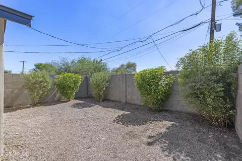 Exterior - 1921 E Yale St, Phoenix, AZ 85006 photo 4 of 4