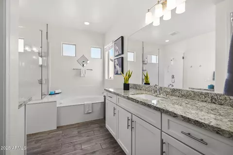 4646 E Daley Ln, Phoenix, AZ 85050 photo 16