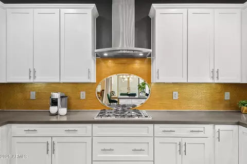 4646 E Daley Ln, Phoenix, AZ 85050 photo 4