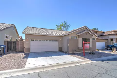 8919 E Calypso Ave, Mesa, AZ 85208