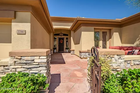 2240 W Legends Way, Anthem, AZ 85086