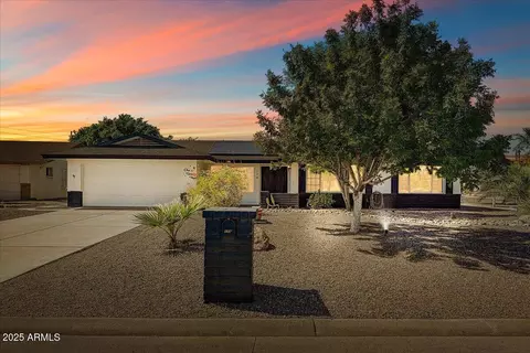 174 S Sagebrush Cir, Litchfield Park, AZ 85340