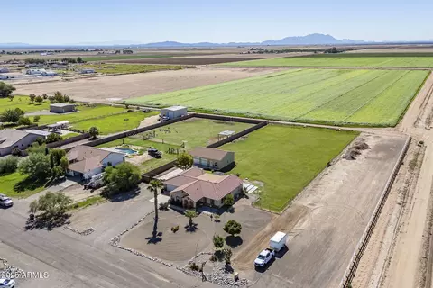1031 E Lauren Ln, Coolidge, AZ 85128