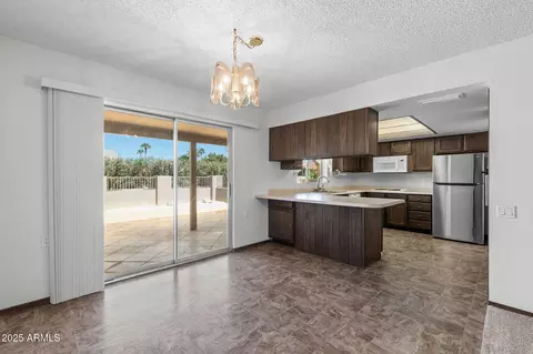 Dining - 929 Leisure World --, Mesa, AZ 85206 photo 1 of 9