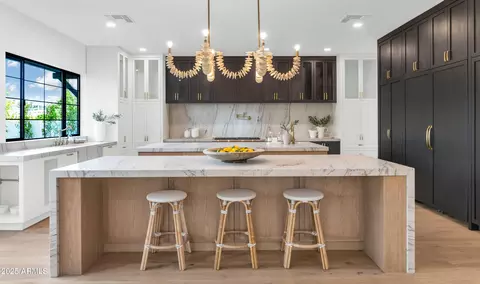 Kitchen - 4244 N 45th Pl, Phoenix, AZ 85018 photo 1 of 5