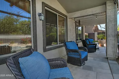 Exterior - 1088 S Roca St, Gilbert, AZ 85296 photo 7 of 8