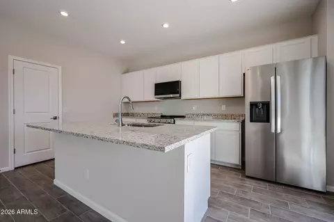 Kitchen - 2681 E Boulder Ave, Apache Junction, AZ 85119 photo 1 of 3