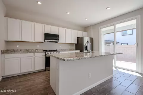 Kitchen - 2681 E Boulder Ave, Apache Junction, AZ 85119 photo 3 of 3