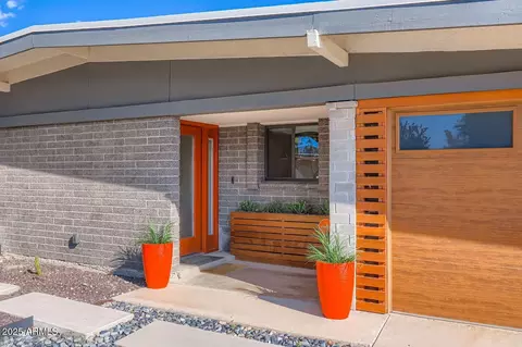 Exterior - 3710 E Paradise Dr, Phoenix, AZ 85028 photo 1 of 7