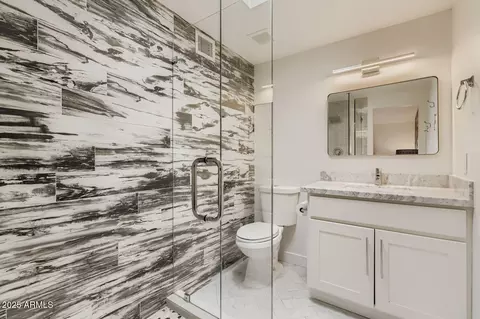 Bath - 3710 E Paradise Dr, Phoenix, AZ 85028 photo 1 of 3