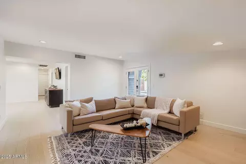 Living - 3710 E Paradise Dr, Phoenix, AZ 85028 photo 1 of 2