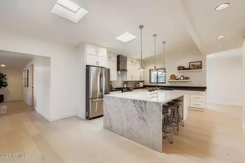 Kitchen - 3710 E Paradise Dr, Phoenix, AZ 85028 photo 1 of 4