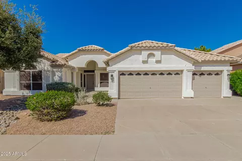 1020 E Baylor Ln, Chandler, AZ 85225