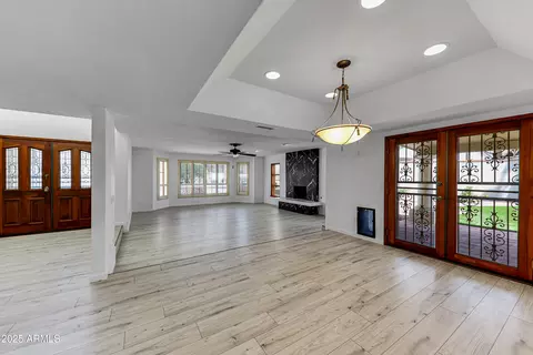 2237 E Captain Dreyfus Ave, Phoenix, AZ 85022 photo 13