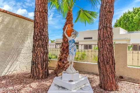 2237 E Captain Dreyfus Ave, Phoenix, AZ 85022 photo 23