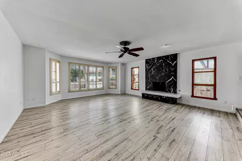 2237 E Captain Dreyfus Ave, Phoenix, AZ 85022 photo 8