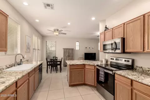 Kitchen - 1910 Emily Ln, Gilbert, AZ 85295 photo 4 of 4